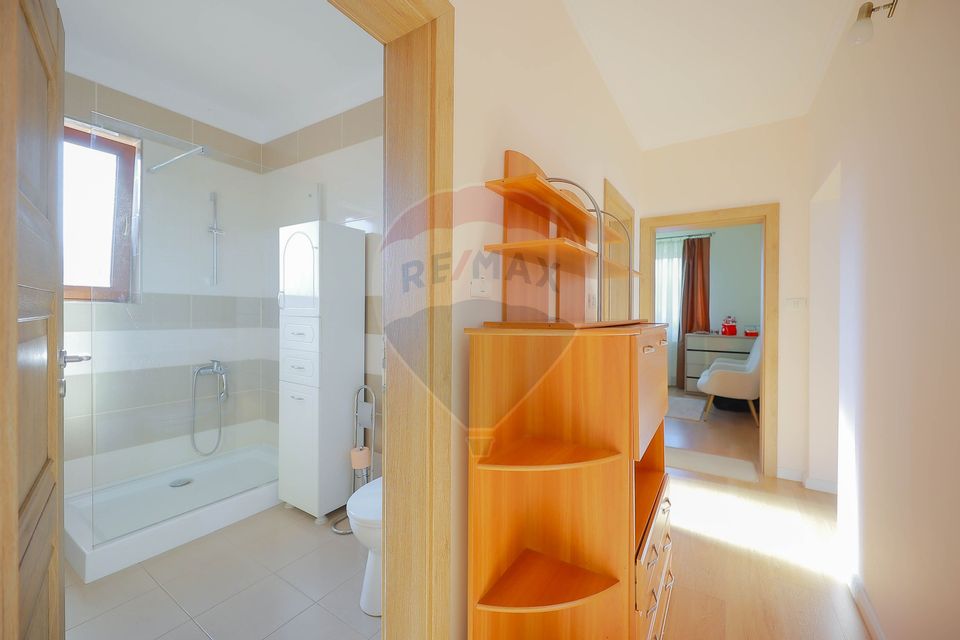 5 room House / Villa for sale