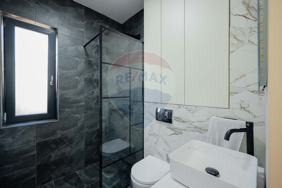 4 room House / Villa for sale