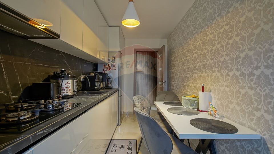 Apartament cu 3 camere de vânzare, Florilor Râșnov