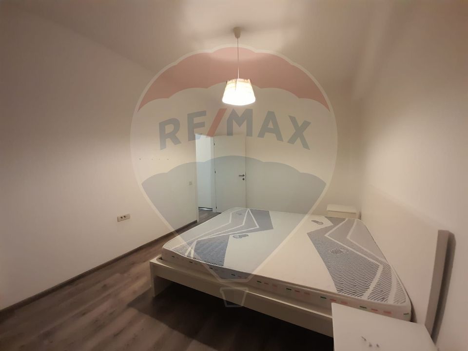 Very spacious 3 rooms apartment Pantelimon Cernica area