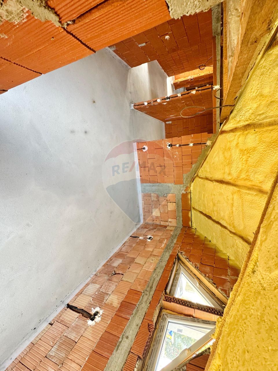 5 room House / Villa for sale, Central area