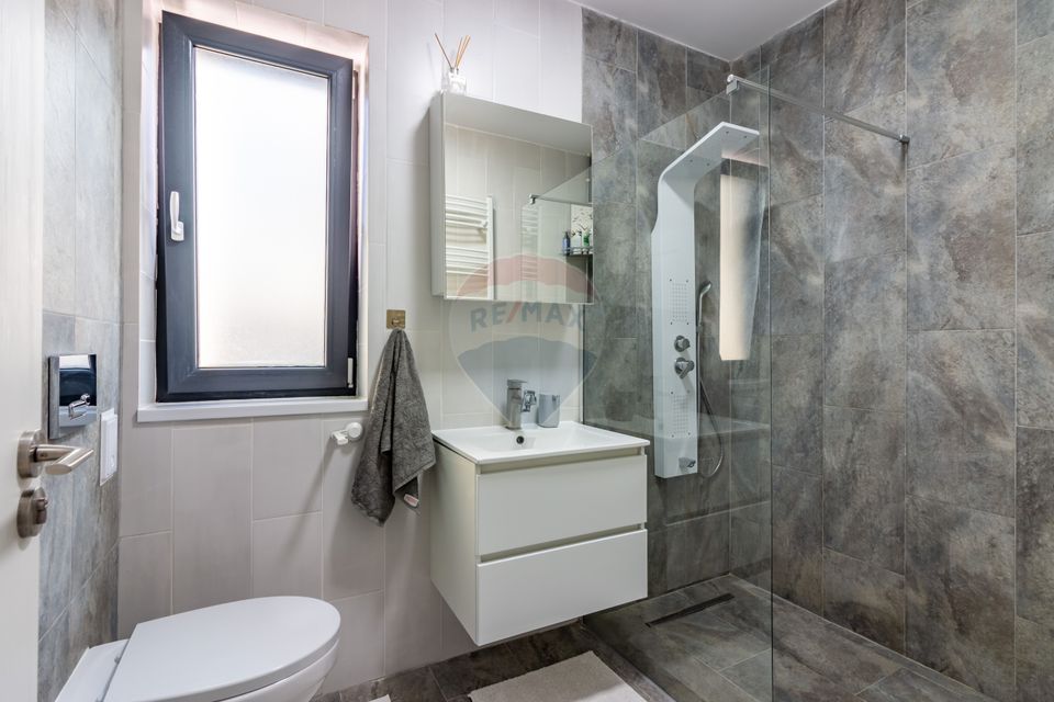 House / Villa For Sale Tunari/Dimieni Single House