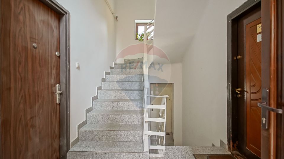 123.7sq.m Commercial Space for rent, 15 Noiembrie area