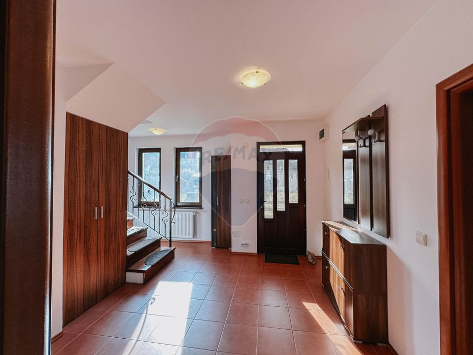 7 room House / Villa for sale