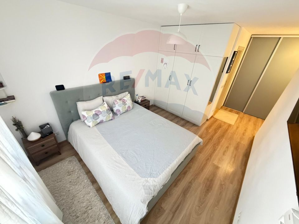 Vanzare apartament 4 camere Pallady