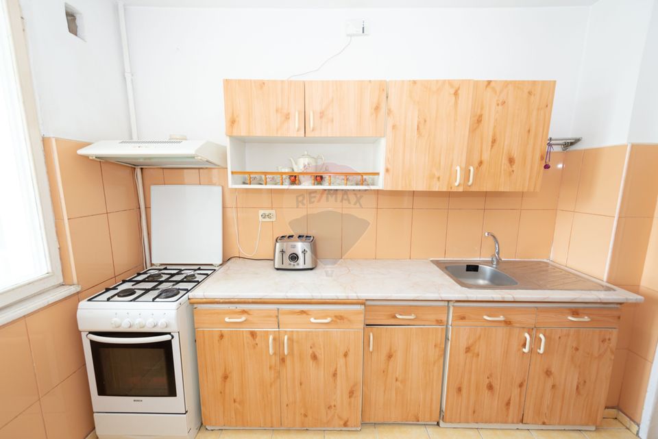 Apartament cu 3 camere de inchiriat, 9 min.  de metrou Titan, Parc IOR