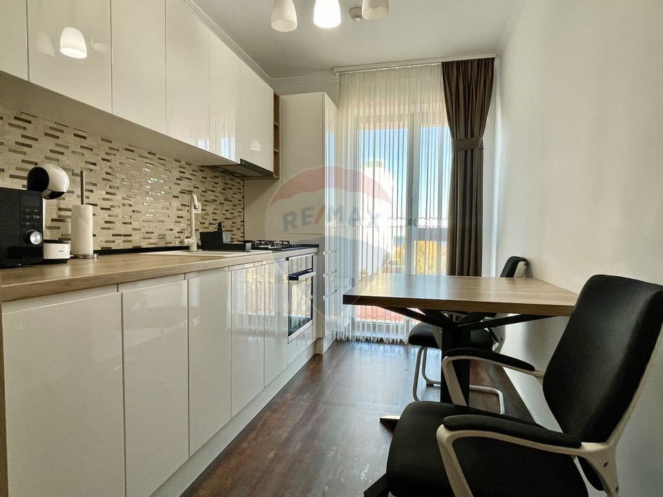 Studio de lux cu vedere la lac și la mare – curățenie inclusa