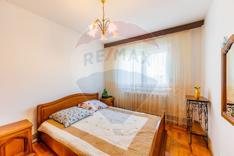 Apartament cu 3 camere la Lebada