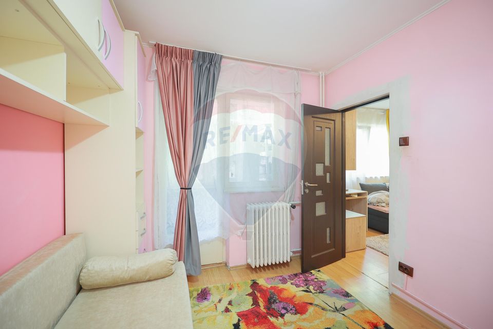 3 room Apartment for sale, Valenta area
