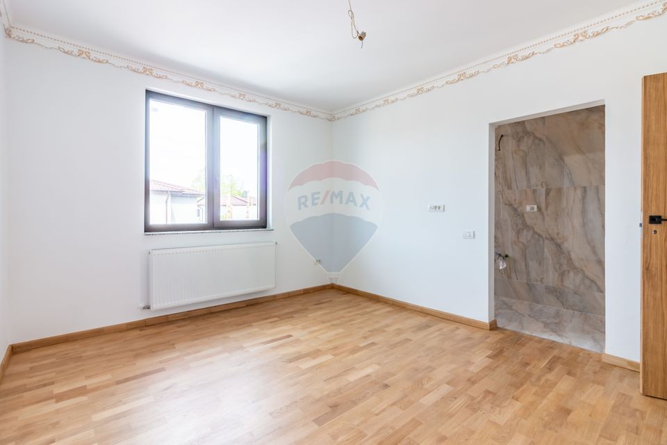 Duplex house for sale Chitila 5 rooms / land 348 sqm