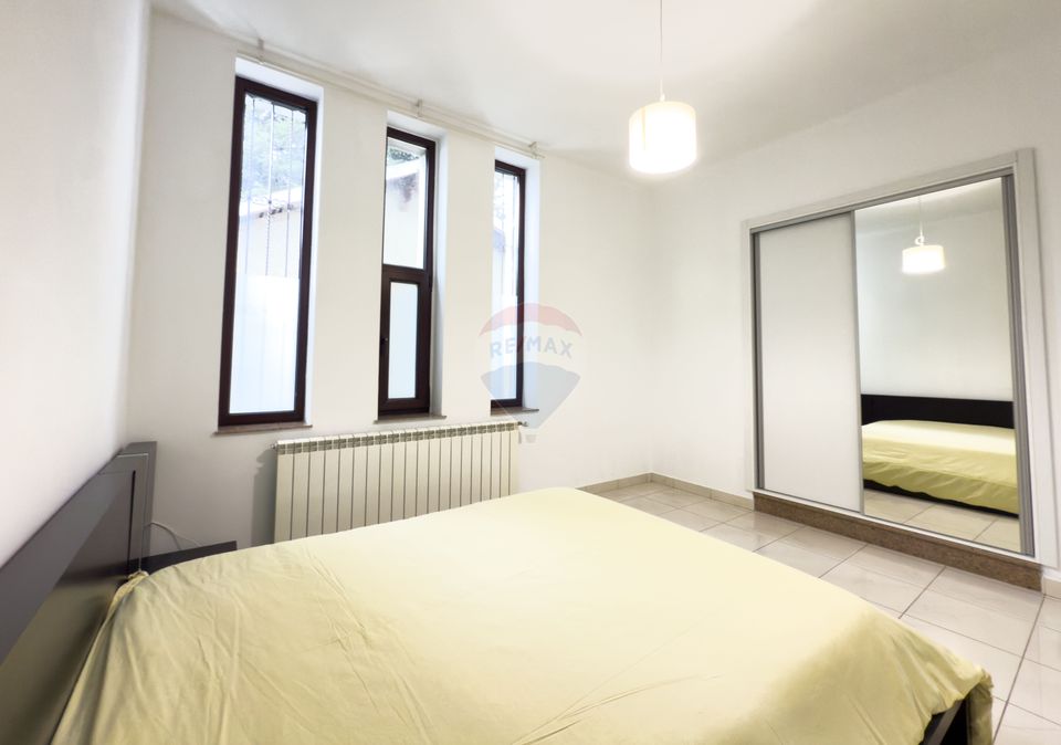 9 room House / Villa for sale