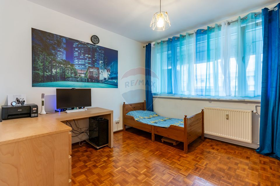 2 room apartment for sale in Liberty Plain/IOR Park