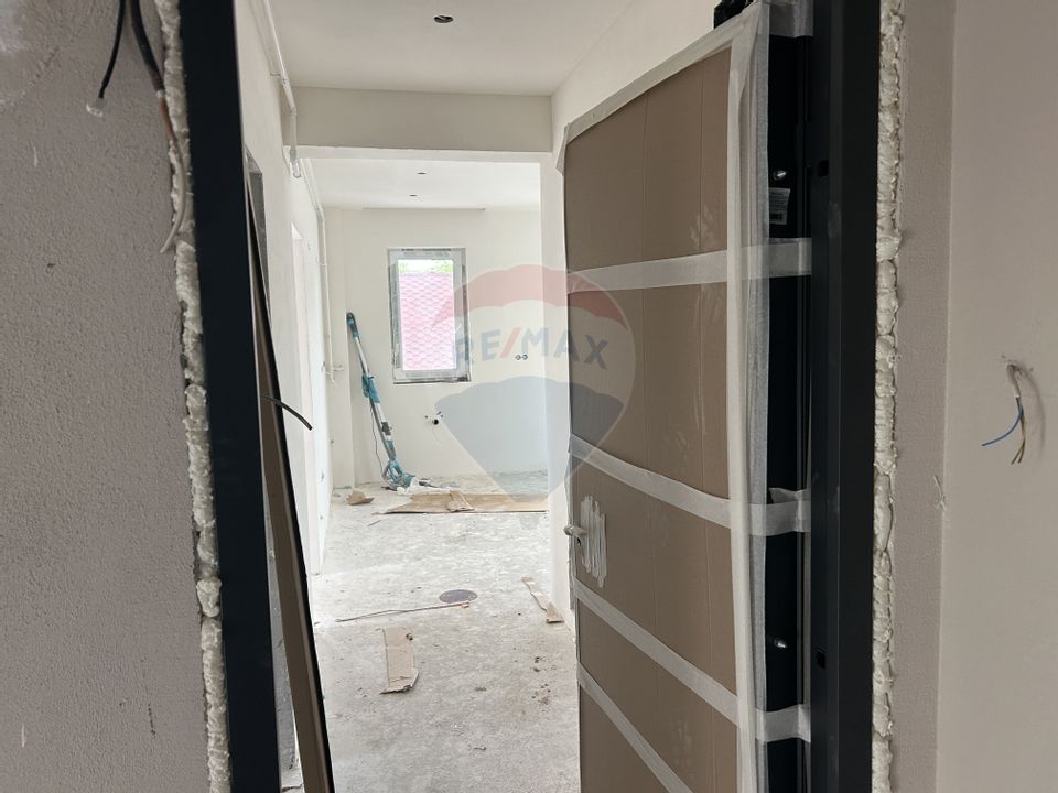 Apartament cu 2 camere de vânzare bloc NOU centrul vechi