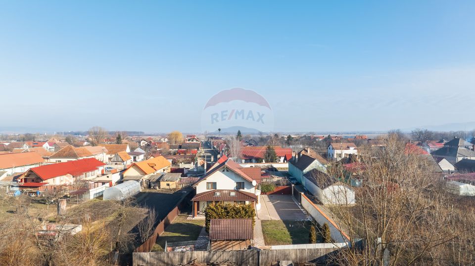 4 room House / Villa for sale