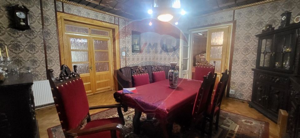 6 room House / Villa for sale, Romanilor area