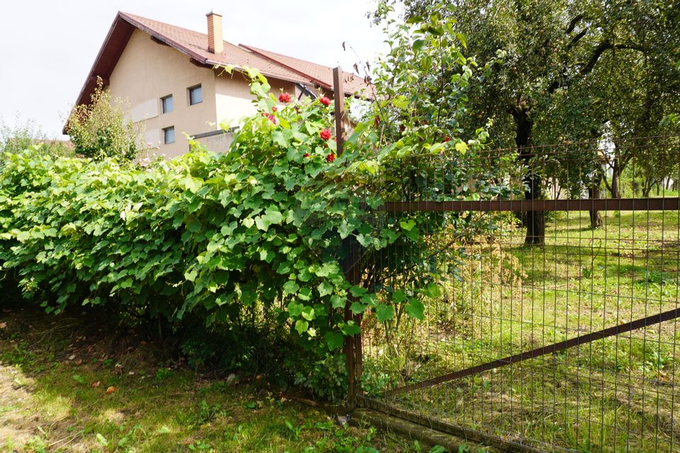 Casă / Vilă cu 3 camere de vânzare în zona Central