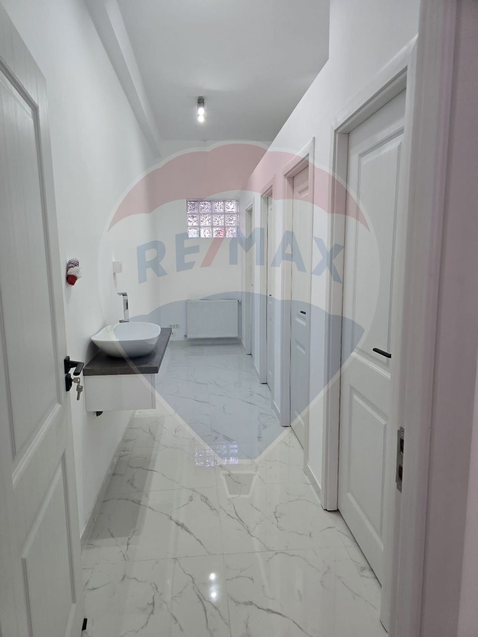 130sq.m Commercial Space for rent, Sisesti area