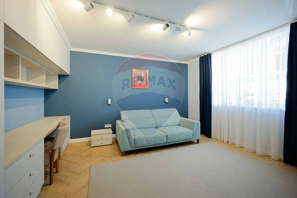 Casă de închiriat cu 3 camere, Ultracentral-Parcul Brătianu, Oradea