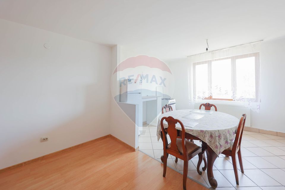 De vânzare, Apartament 3 camere, Cartier Soarelui