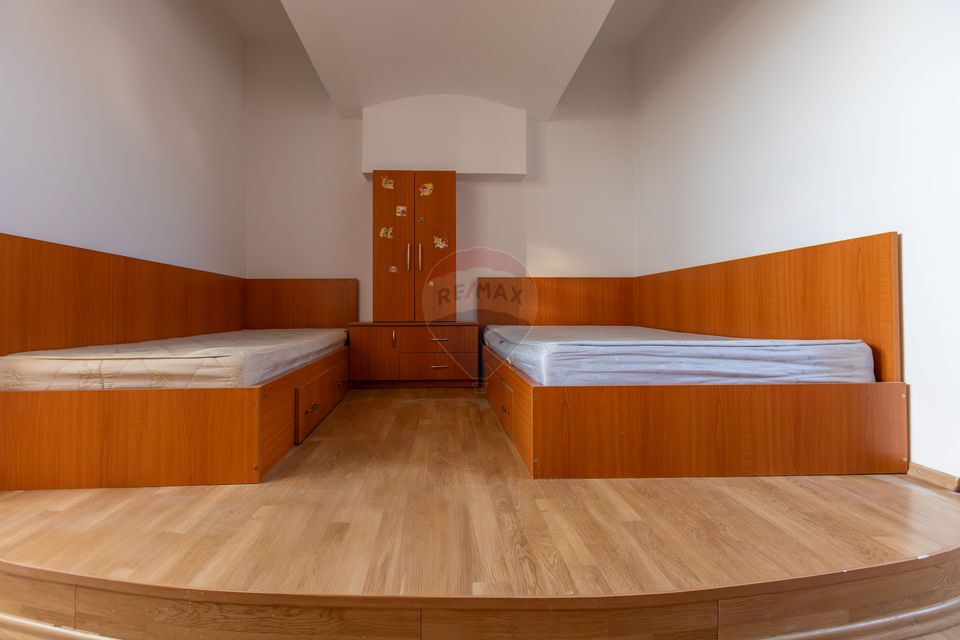 Apartament tip duplex cu 3 camere de vânzare în zona Ultracentral