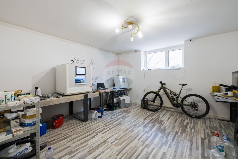 Office space Brasov Civic Center AFI Mall 200 sqm D + M