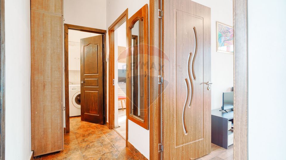 2 room Apartment for sale, Tractorul area