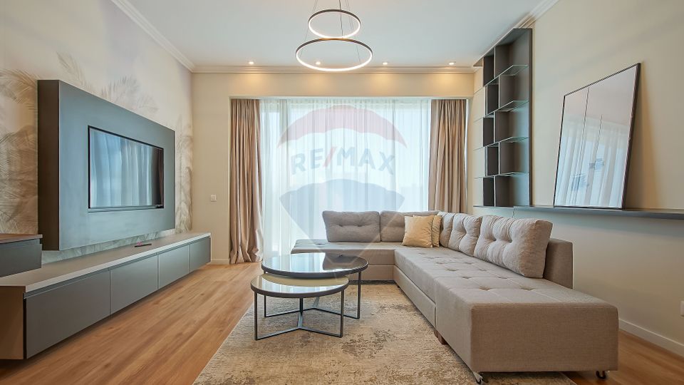 2 Camere Premium ONE66 | Vedere Tâmpa | Comision 0%