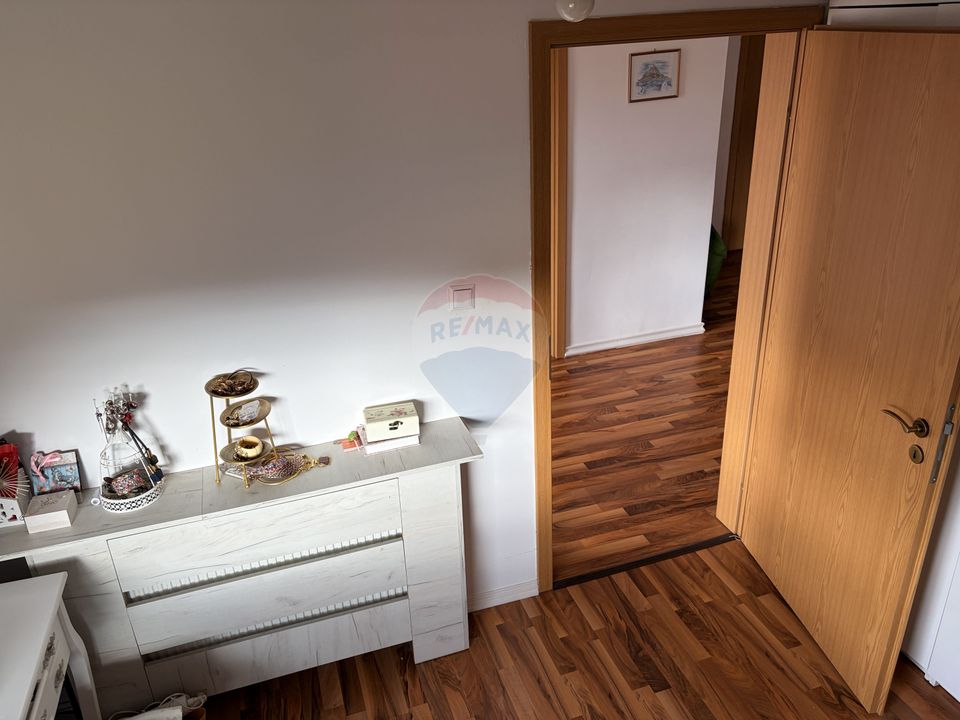 5 room House / Villa for sale