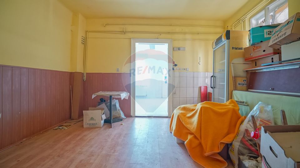 5 room House / Villa for sale, Brasovul Vechi area