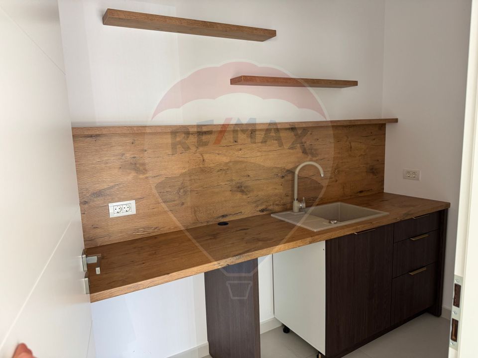 70sq.m Commercial Space for rent, Universitatii area