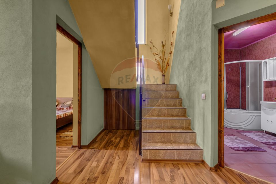 8 room House / Villa for sale, Ultracentral area