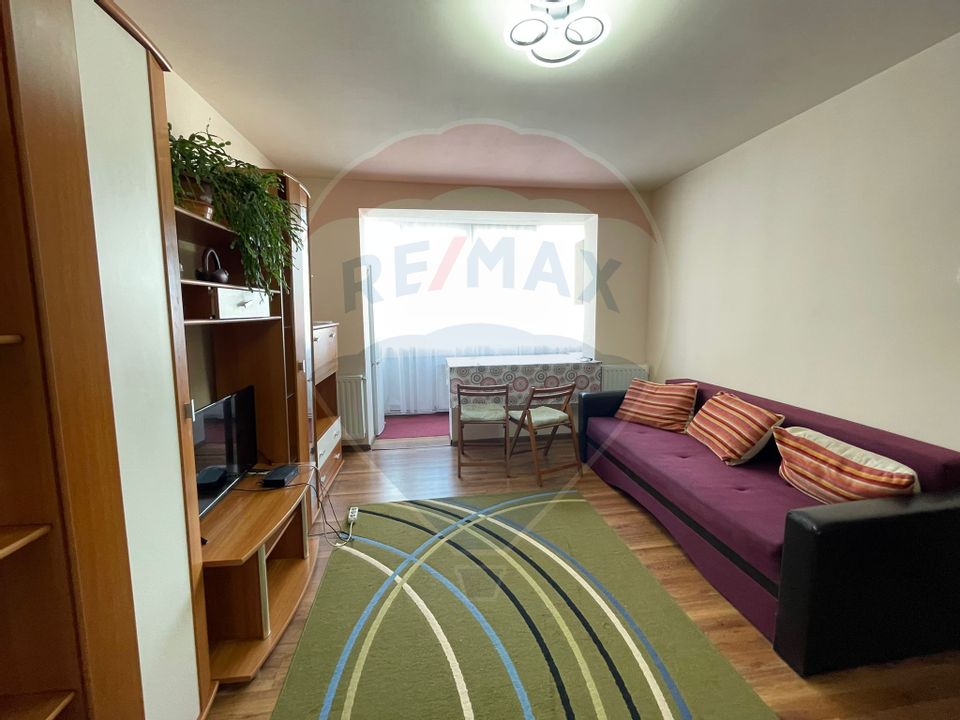 Apartament de închiriat pe Mihai Viteazu