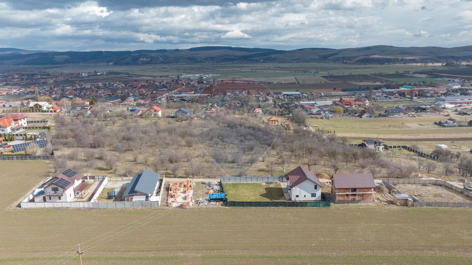 Land 3,741sqm Bod / Strada Merilor