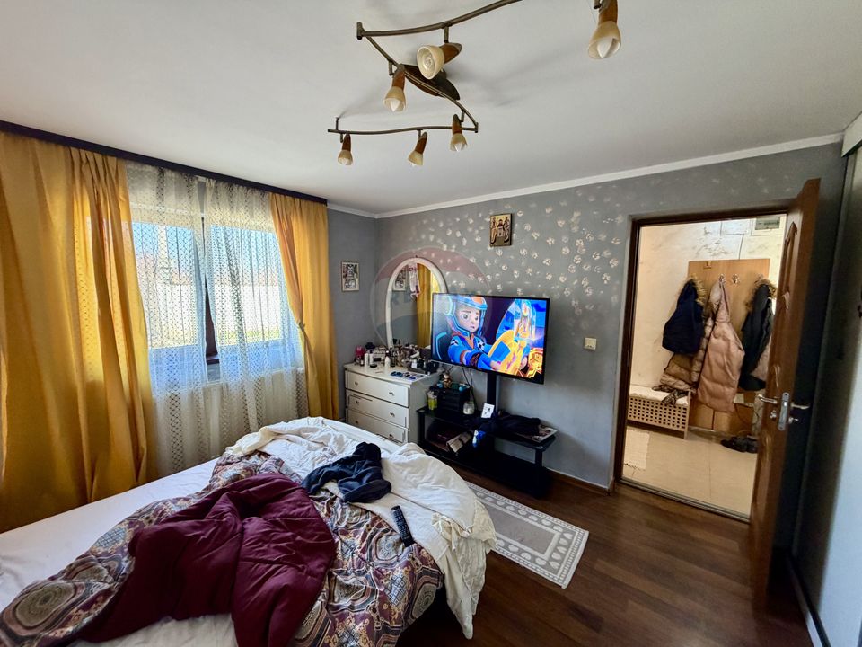 4 room House / Villa for sale