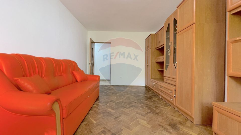 Apartament Cu 3 camere De Inchiriat în Zona Astra, Str. Apollo