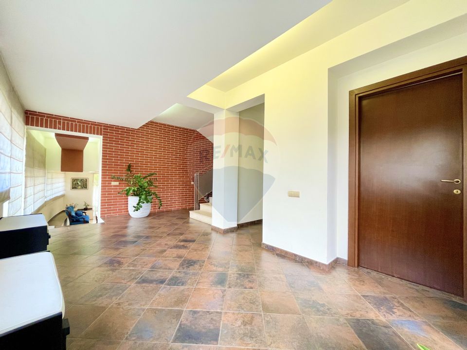 4 room House / Villa for rent, Andrei Muresanu area
