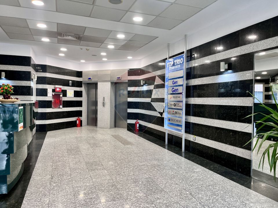 Inchiriere spatiu de birou 644 mp - Universitate - comparti Flexibila