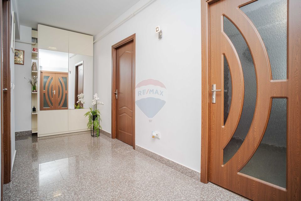 Apartament elegant de 3 camere de vânzare Rediu Comision 0%
