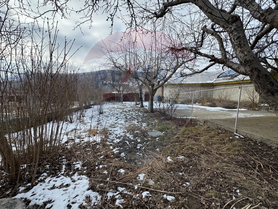 6 room House / Villa for sale, Darmanesti area