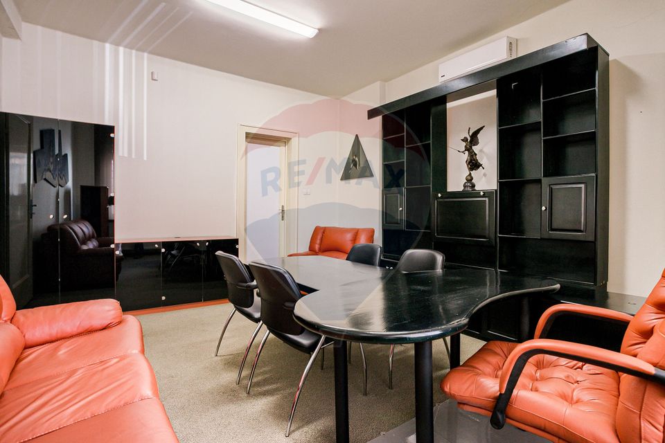 Spațiu birouri 60 m² parter de închiriat Bulevardul Decebal