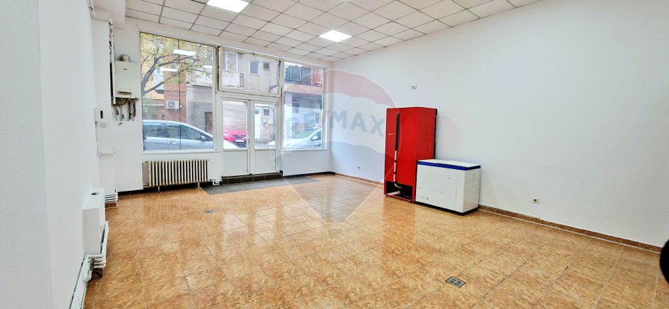 73sq.m Commercial Space for rent, UTA area