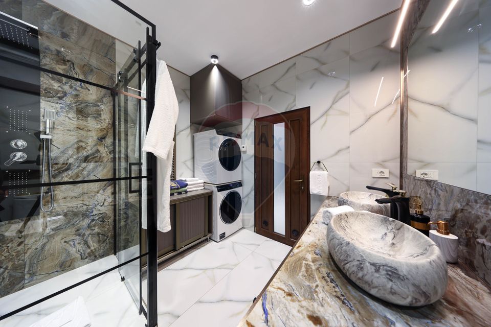 Vilă premium, saune, jacuzzi curte de 1000 mp