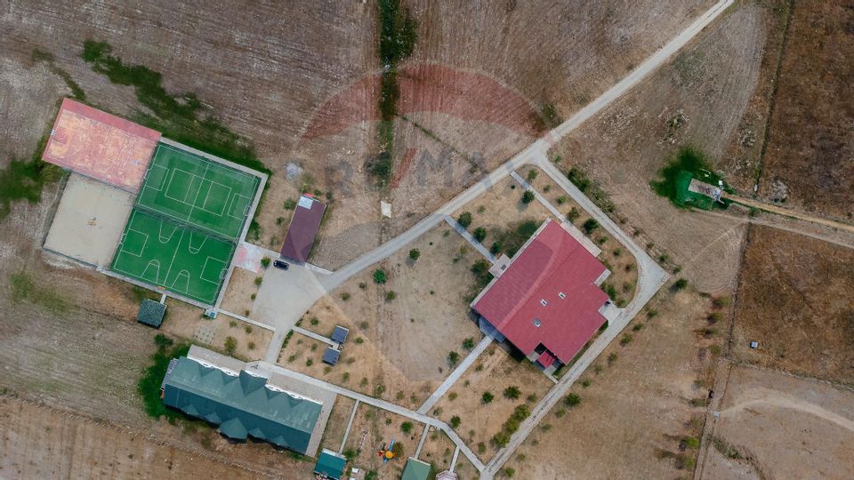 Camp & Conference Complex for sale in Arges