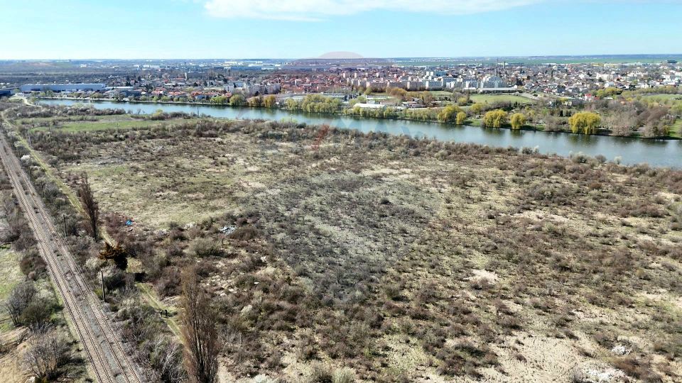 Land 6,667sqm Mogosoaia / Strada lupu