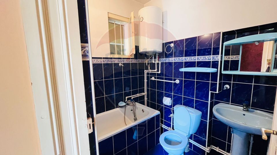 Casă  cu 3 camere pe strada Eminescu