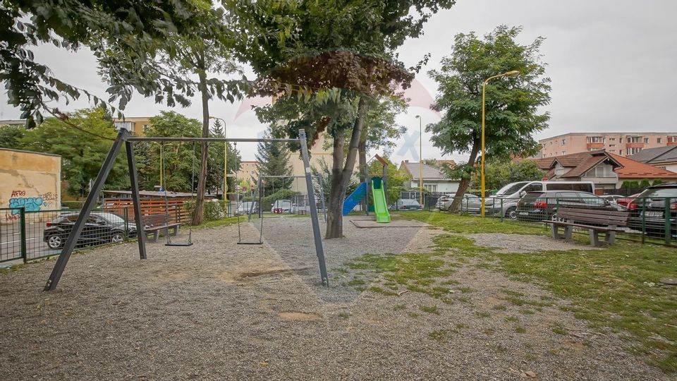 Apartament cu 2 camere de închiriat, bd. Vlahuta