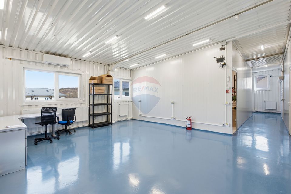 Hală Multifuncțională de Vânzare 600mp și Teren 924mp în Bucium - Iași