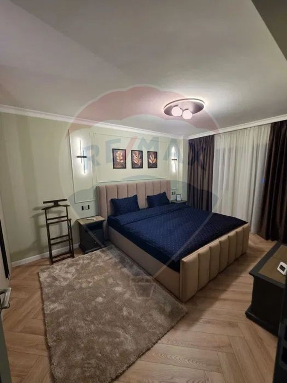 Apartament cu 3 camere de închiriat în zona Ultracentral