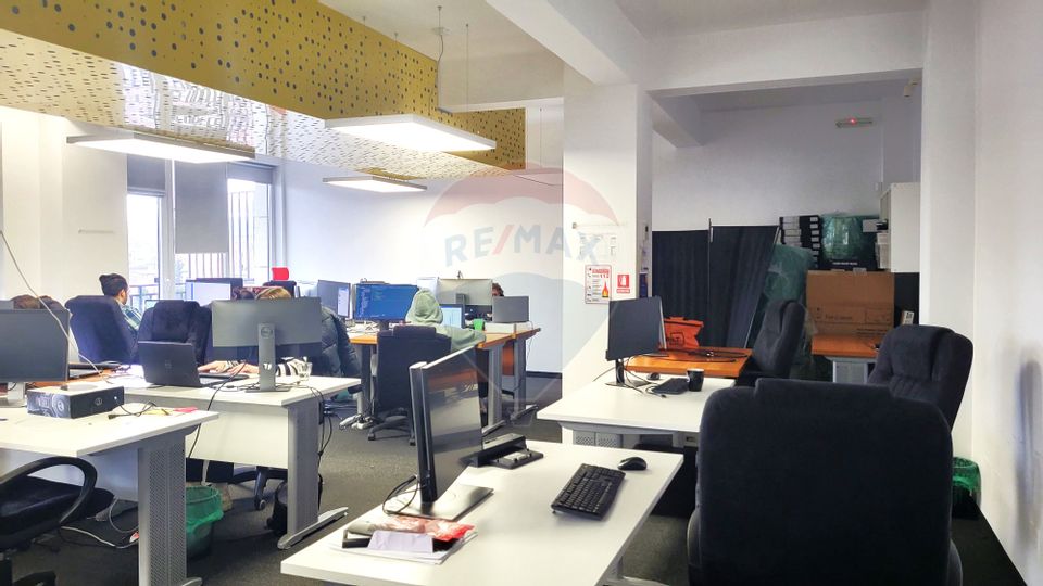 202sq.m Office Space for sale, Central area