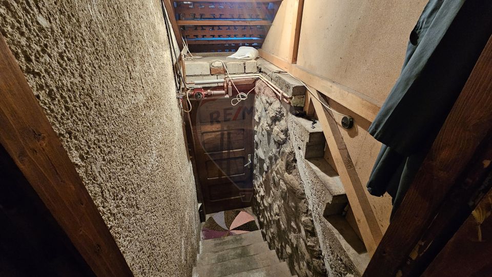 Casă / Vilă  de vânzare în Campulung Moldovenesc, Suceava